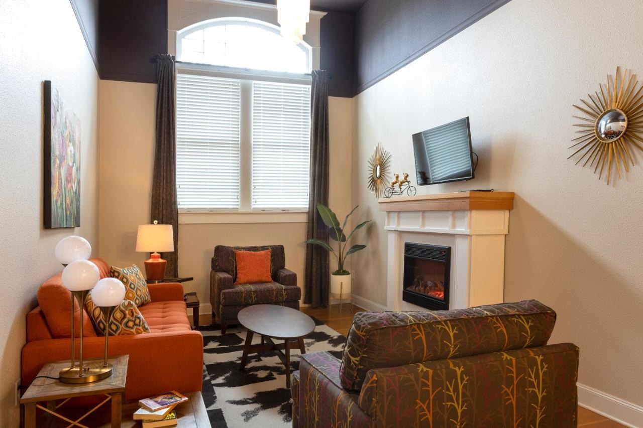 3Rd Street Flats Apartment МакМинвил Екстериор снимка