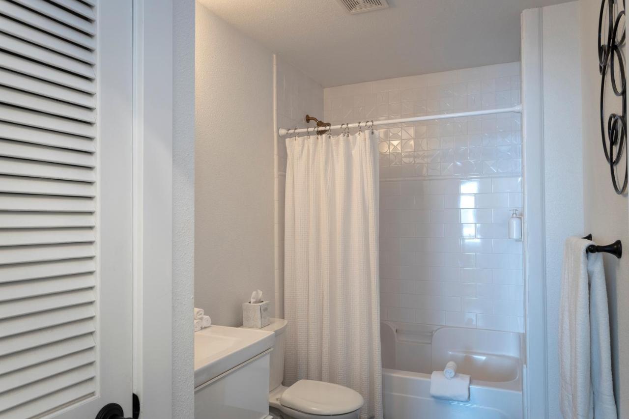 3Rd Street Flats Apartment МакМинвил Екстериор снимка